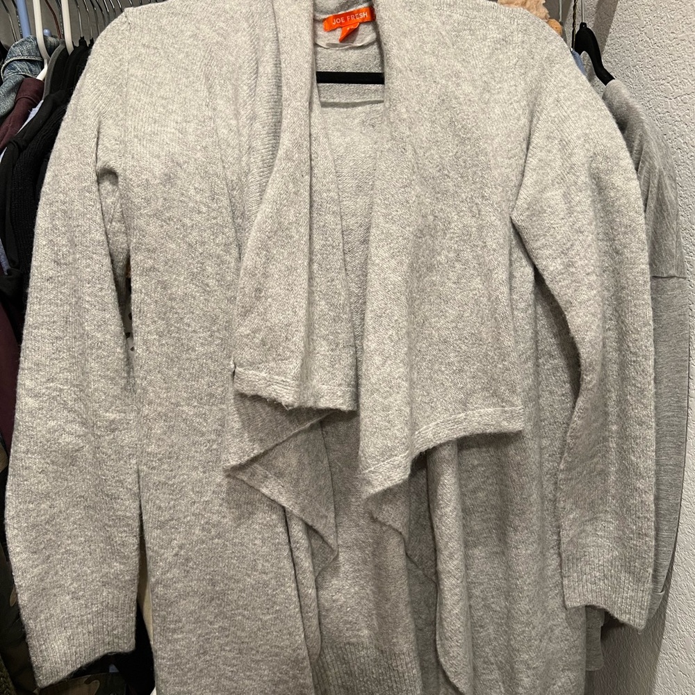 Front drape knit cardigan